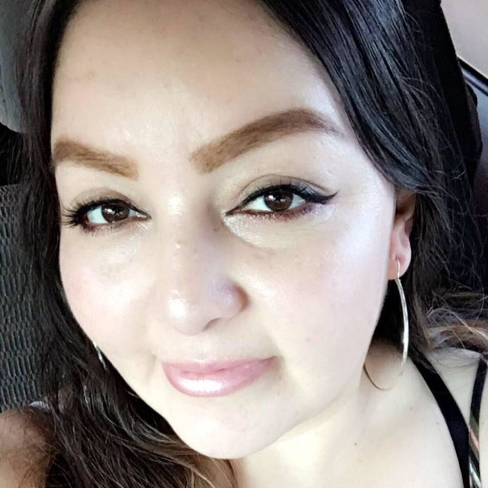 Meet your Posher, Maribel